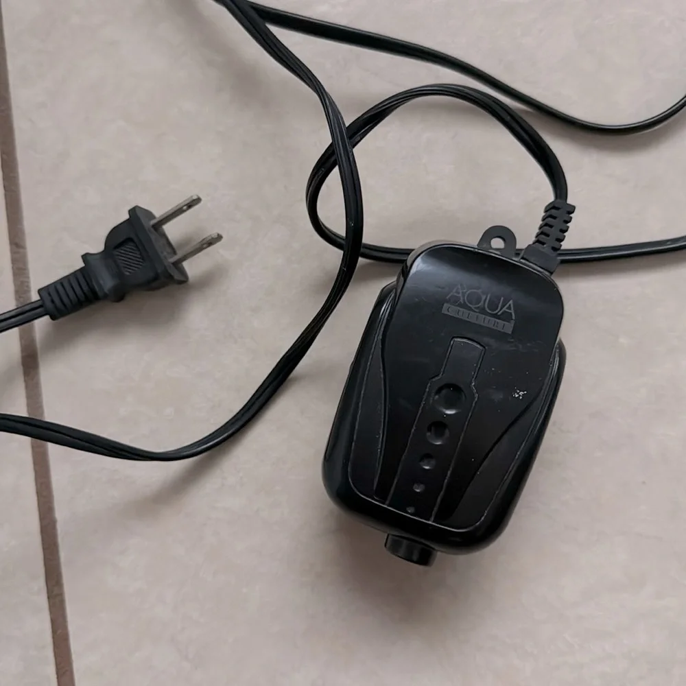 Aqua Culture 5-15 Gallon Single Outlet Aquarium Air Pump